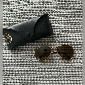Ray-Ban Polarized Aviator Sunglasses